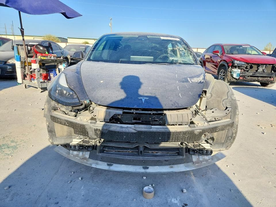 2022 TESLA MODEL 3 5