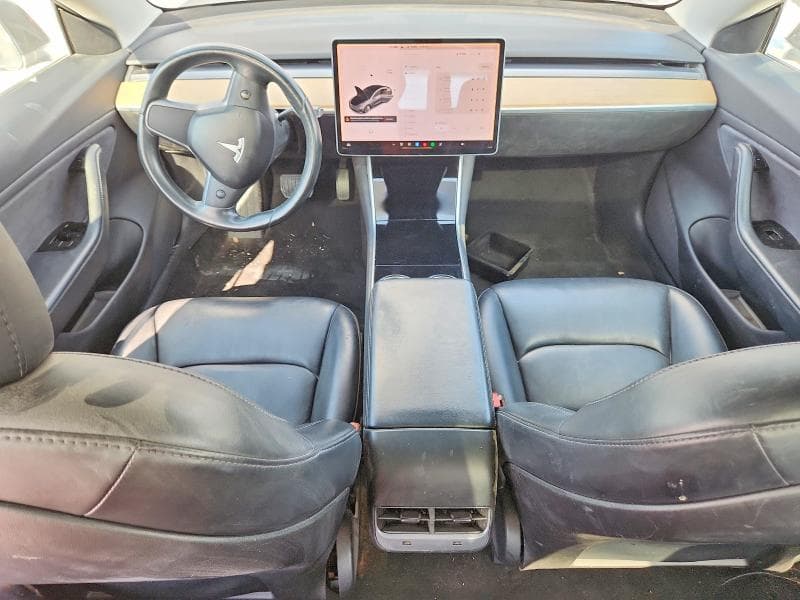 2018 TESLA MODEL 3 8