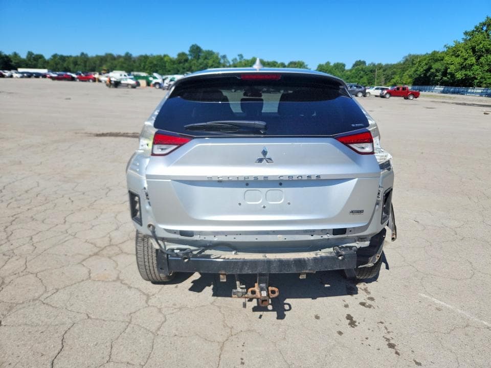 2023 MITSUBISHI ECLIPSE CROSS LE 6