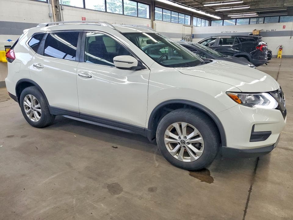 2018 NISSAN ROGUE S 4