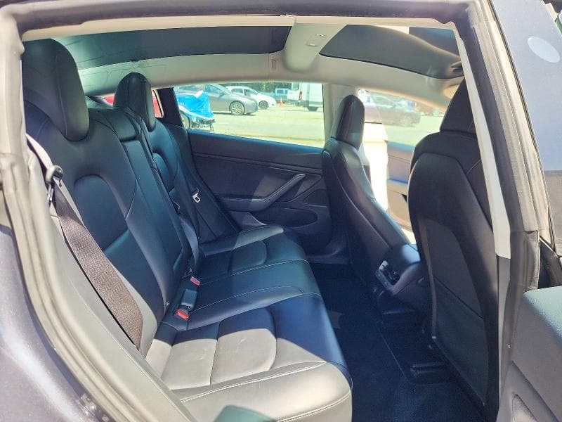 2019 TESLA MODEL 3 10