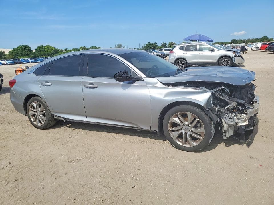 2018 HONDA ACCORD LX 4