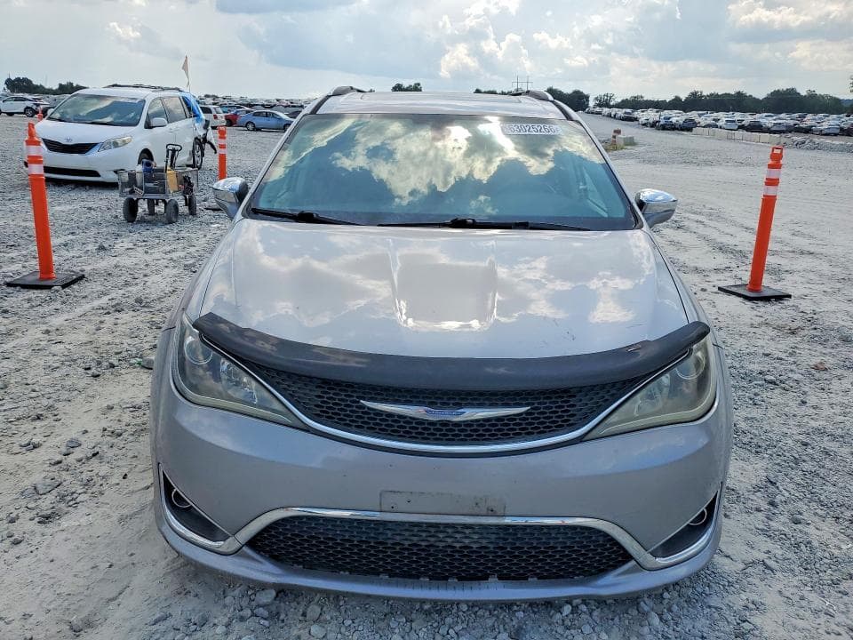 2017 CHRYSLER PACIFICA LIMITED 5