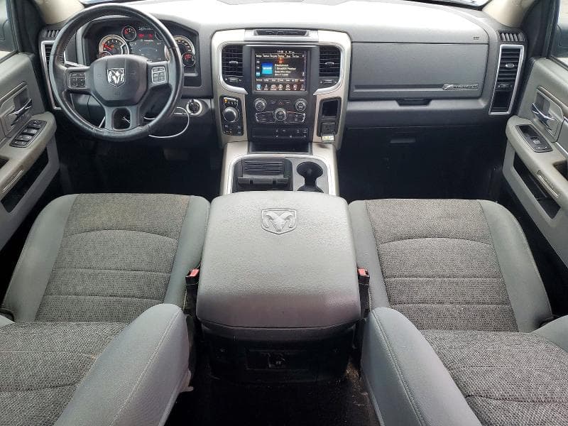 2017 RAM 1500 SLT 8