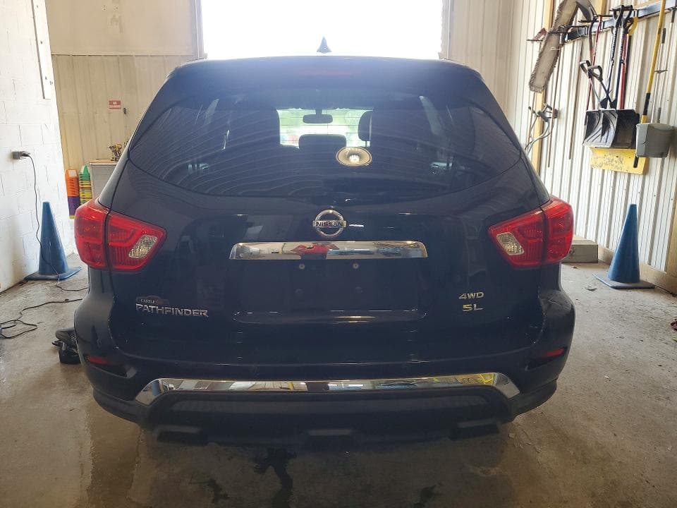 2019 NISSAN PATHFINDER SL 6