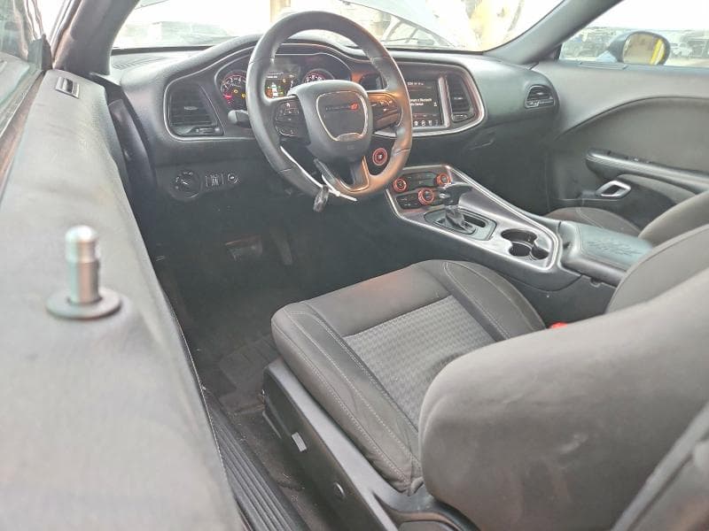 2017 DODGE CHALLENGER SXT 8