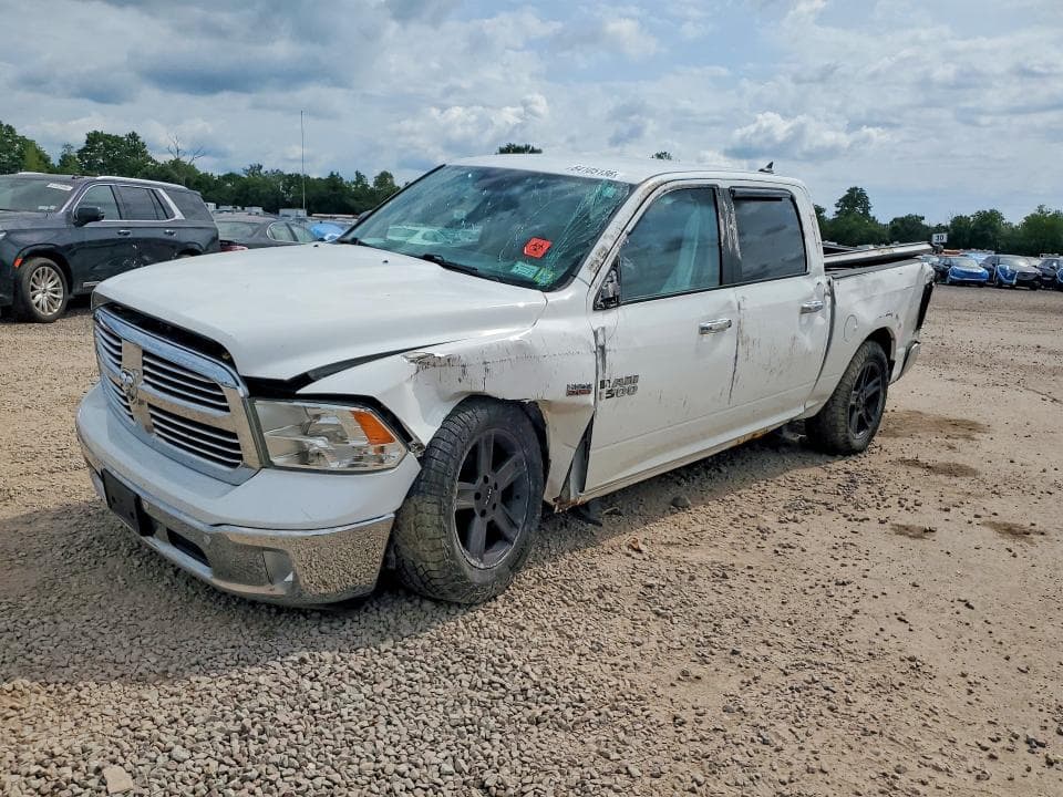 2017 RAM 1500 SLT - 1