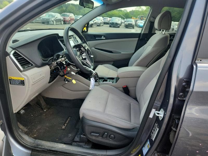 2017 HYUNDAI TUCSON SE 7