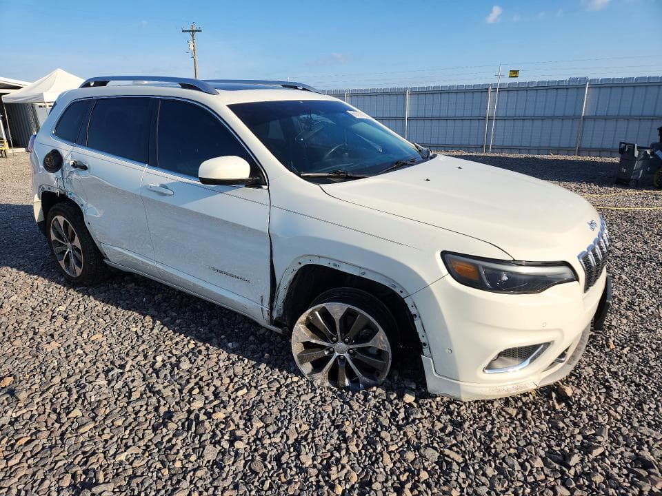 2019 JEEP CHEROKEE OVERLAND 4