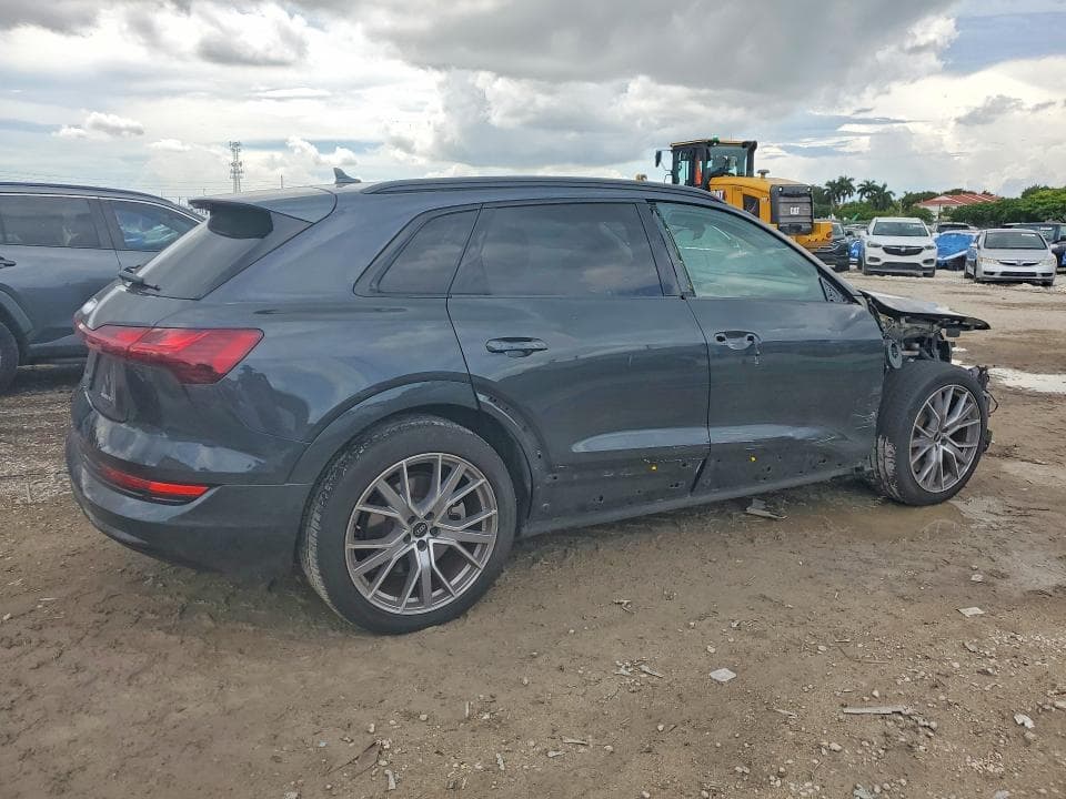 2021 AUDI E-TRON PRESTIGE 3