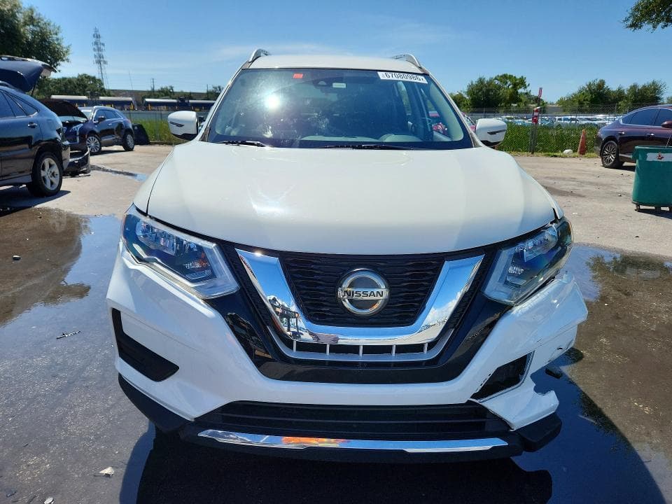 2019 NISSAN ROGUE S 5