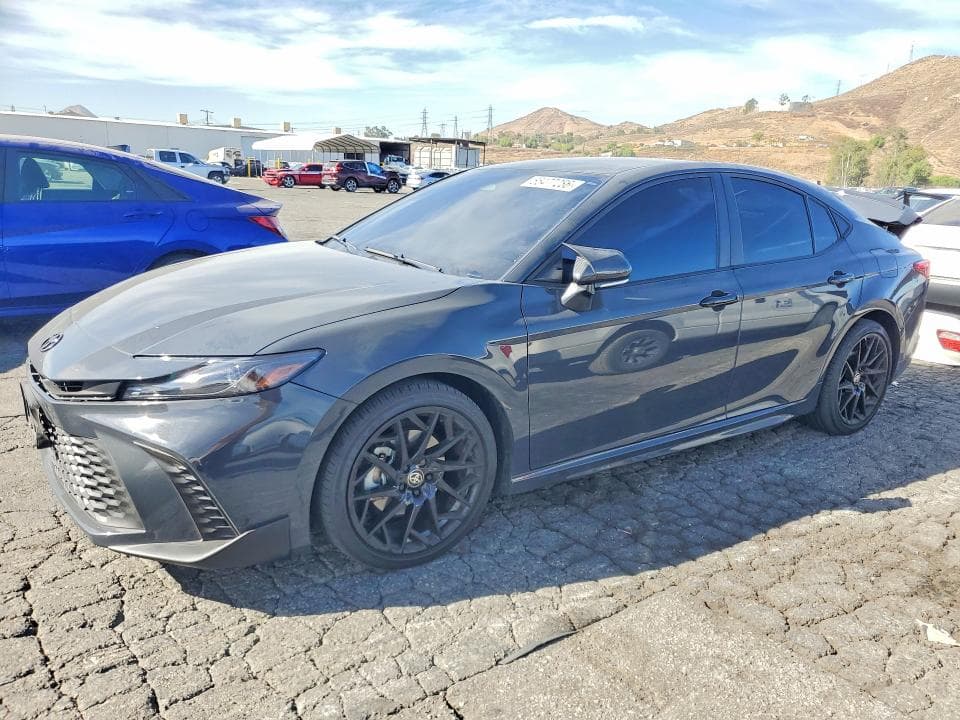 2026 TOYOTA CAMRY SE - 1