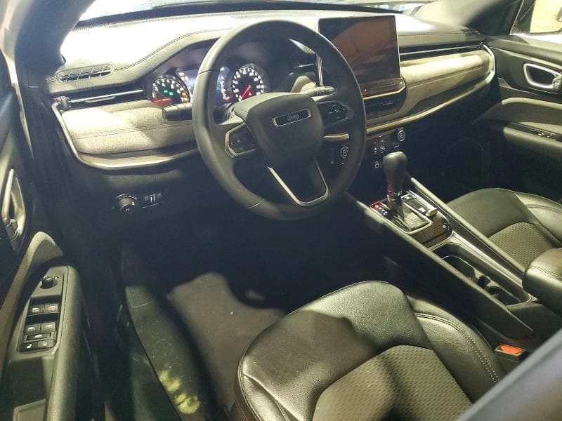 2024 JEEP COMPASS LATITUDE 8
