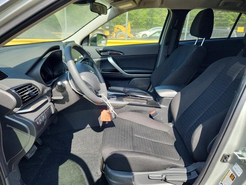2026 MITSUBISHI ECLIPSE CROSS LE 7