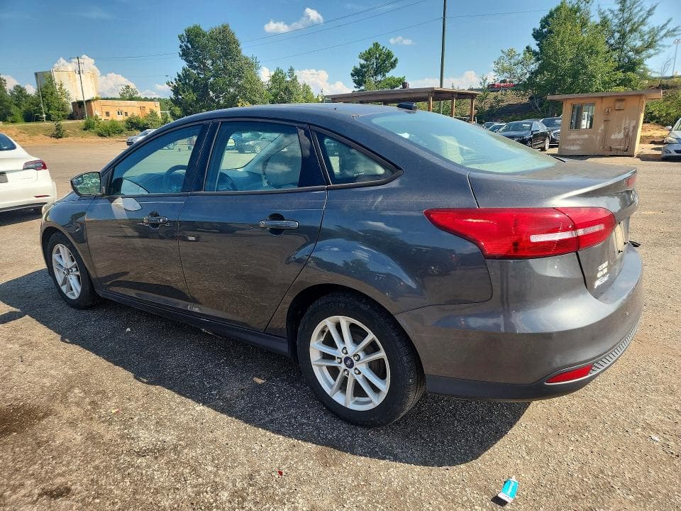 2017 FORD FOCUS SE 2