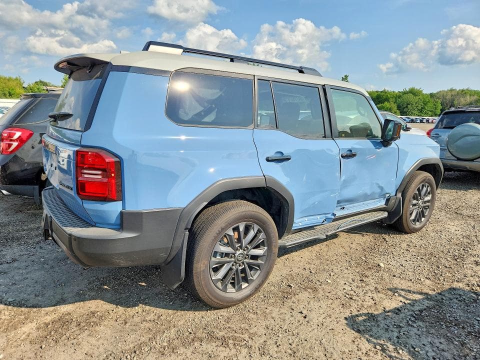 2026 TOYOTA LAND CRUISER BASE 3