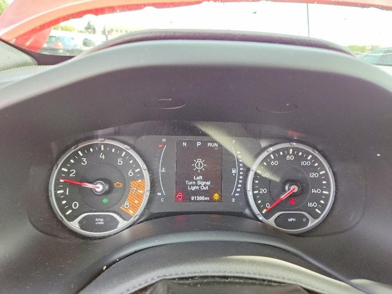 2020 JEEP RENEGADE SPORT 9