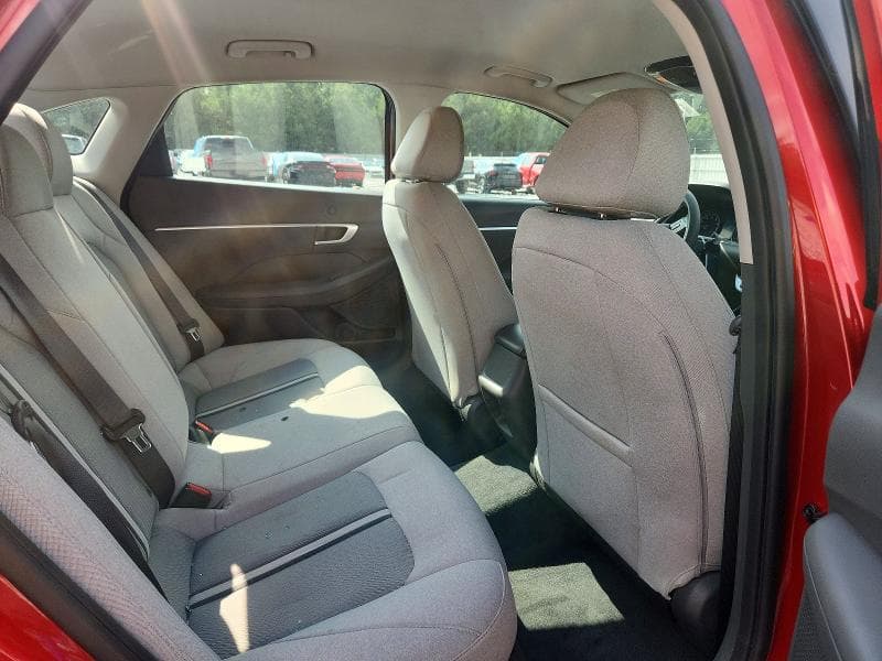 2020 HYUNDAI SONATA SE 10