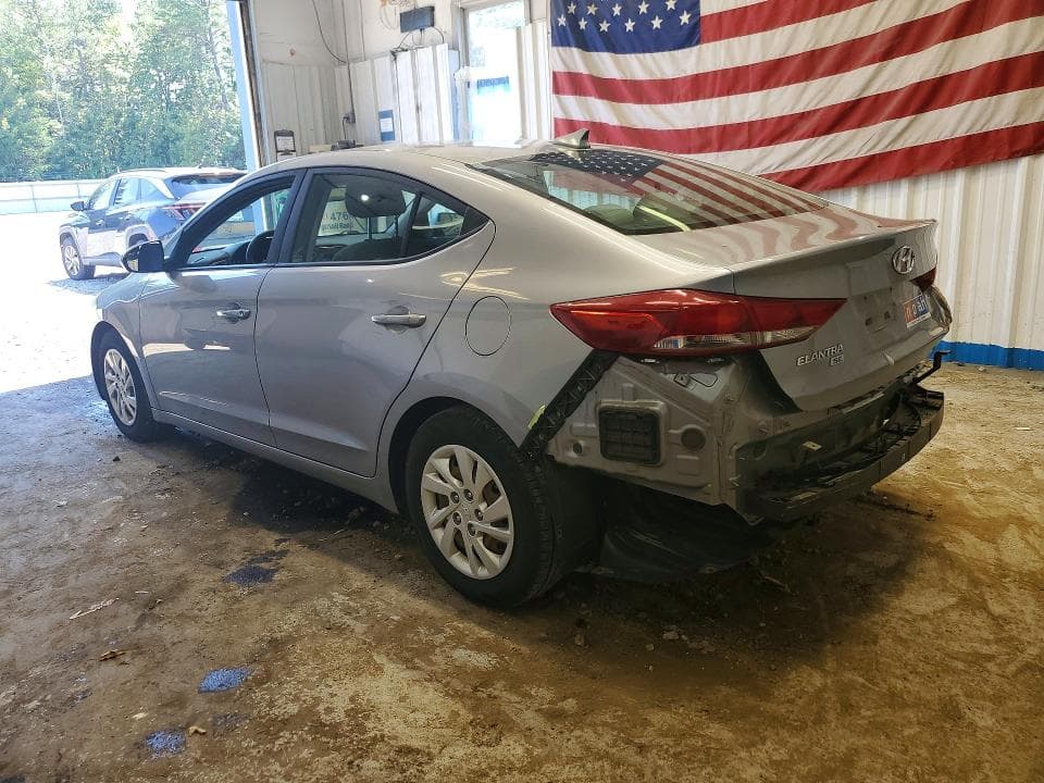 2017 HYUNDAI ELANTRA SE 2