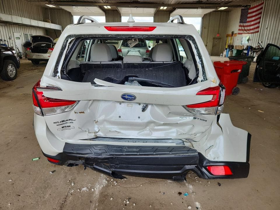 2021 SUBARU FORESTER 6