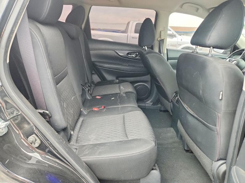 2019 NISSAN ROGUE SV 11