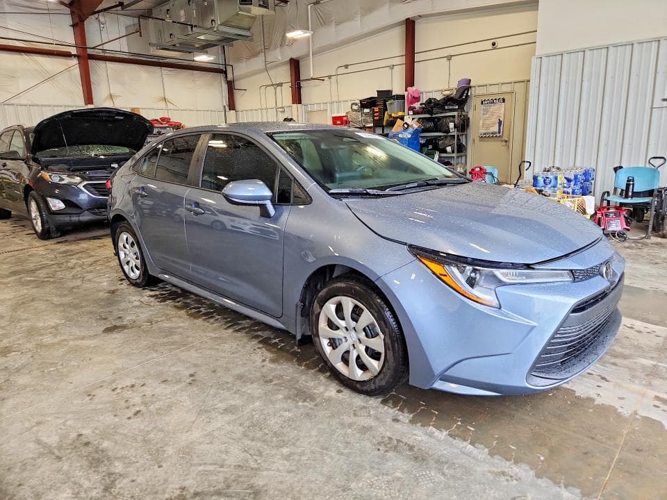 2026 TOYOTA COROLLA LE 4