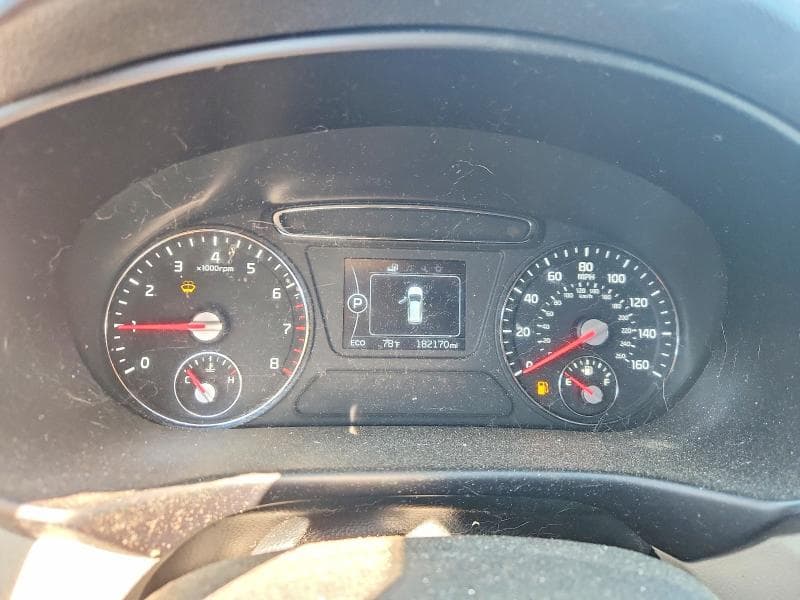 2017 KIA SORENTO LX V6 9