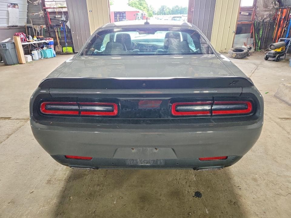 2023 DODGE CHALLENGER SXT 6