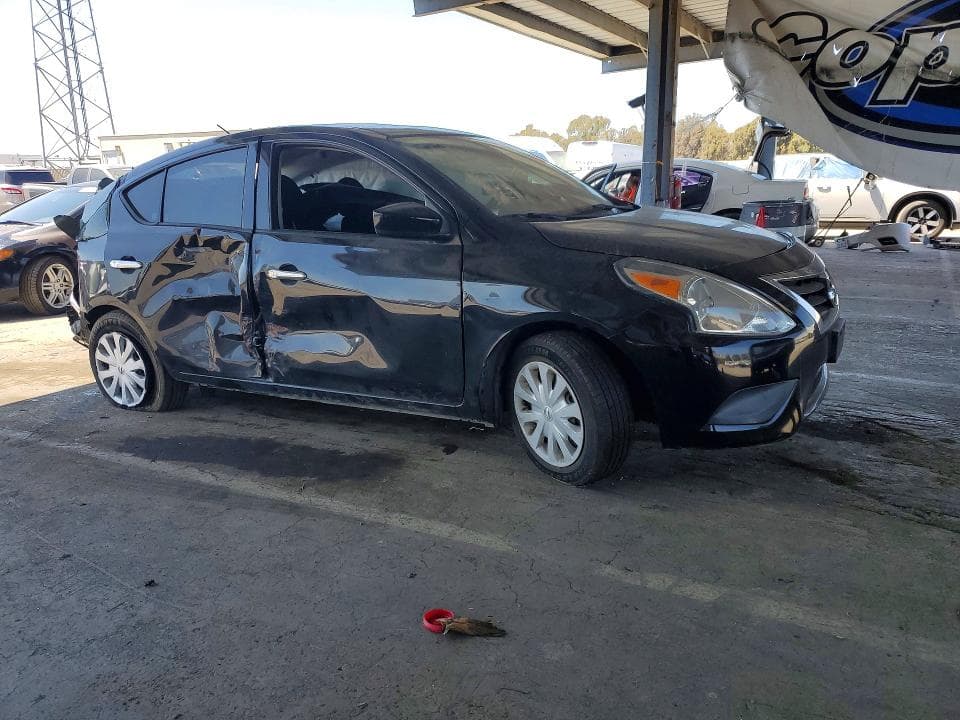 2019 NISSAN VERSA SV 4