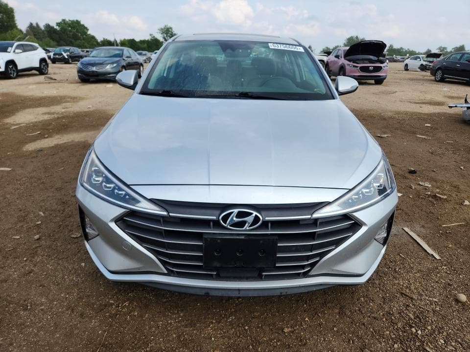 2019 HYUNDAI ELANTRA LIMITED 5