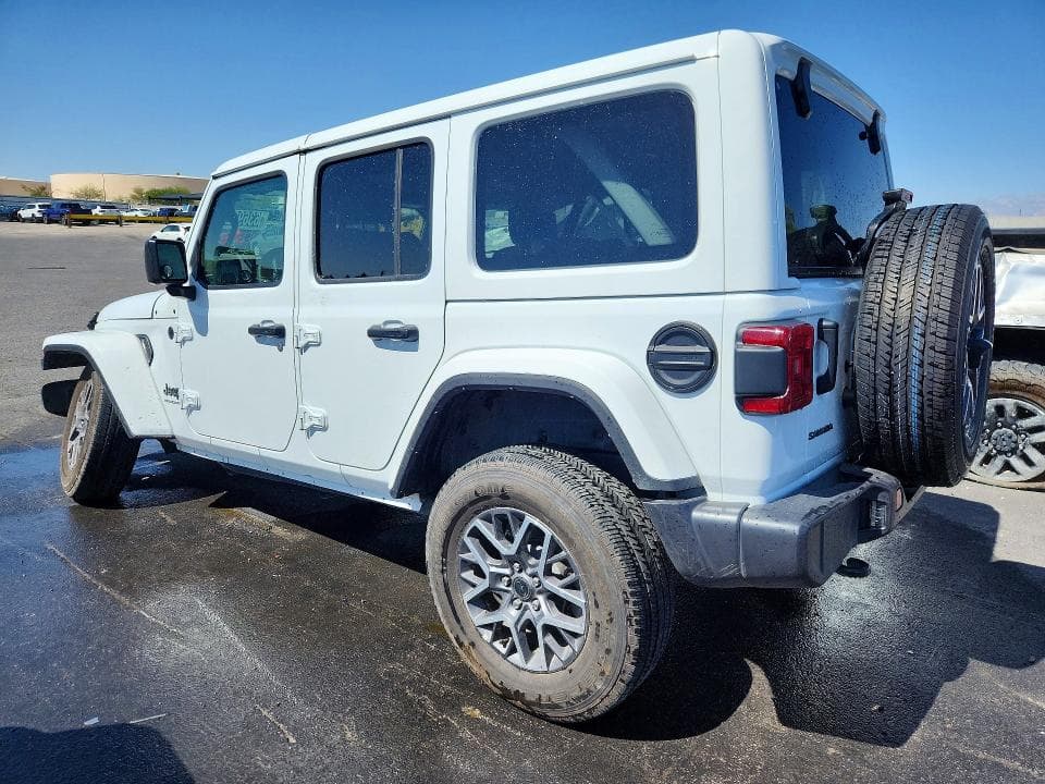 2025 JEEP WRANGLER SAHARA 2