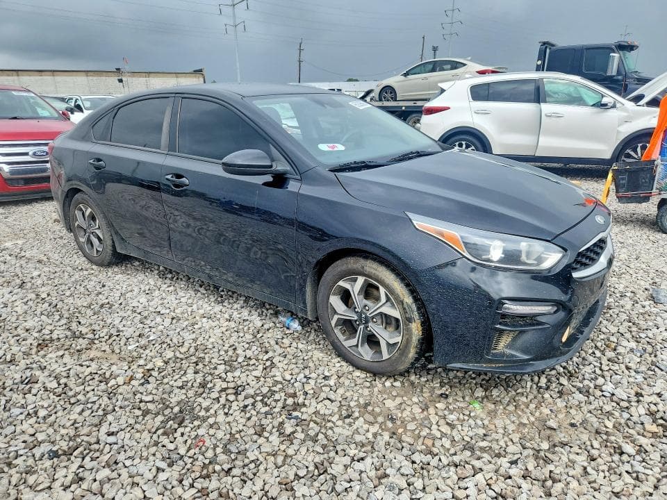 2019 KIA FORTE LXS 4