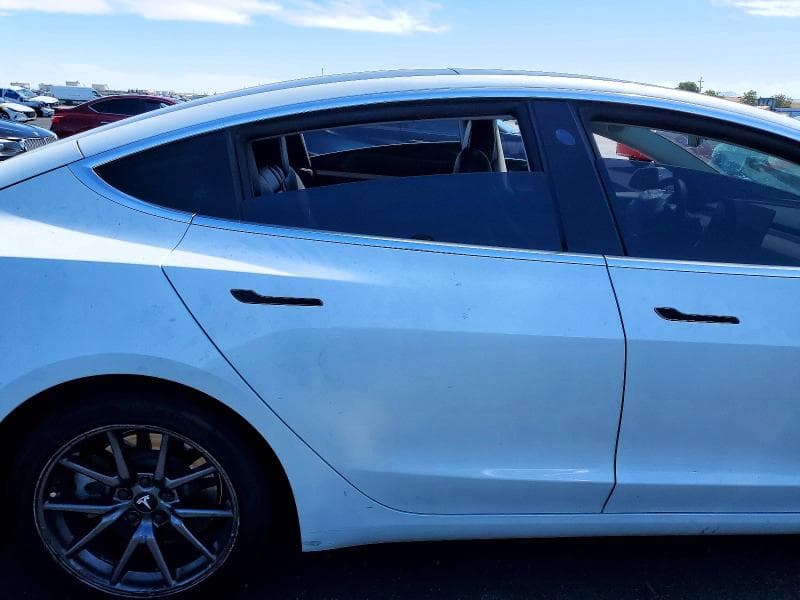 2020 TESLA MODEL 3 10