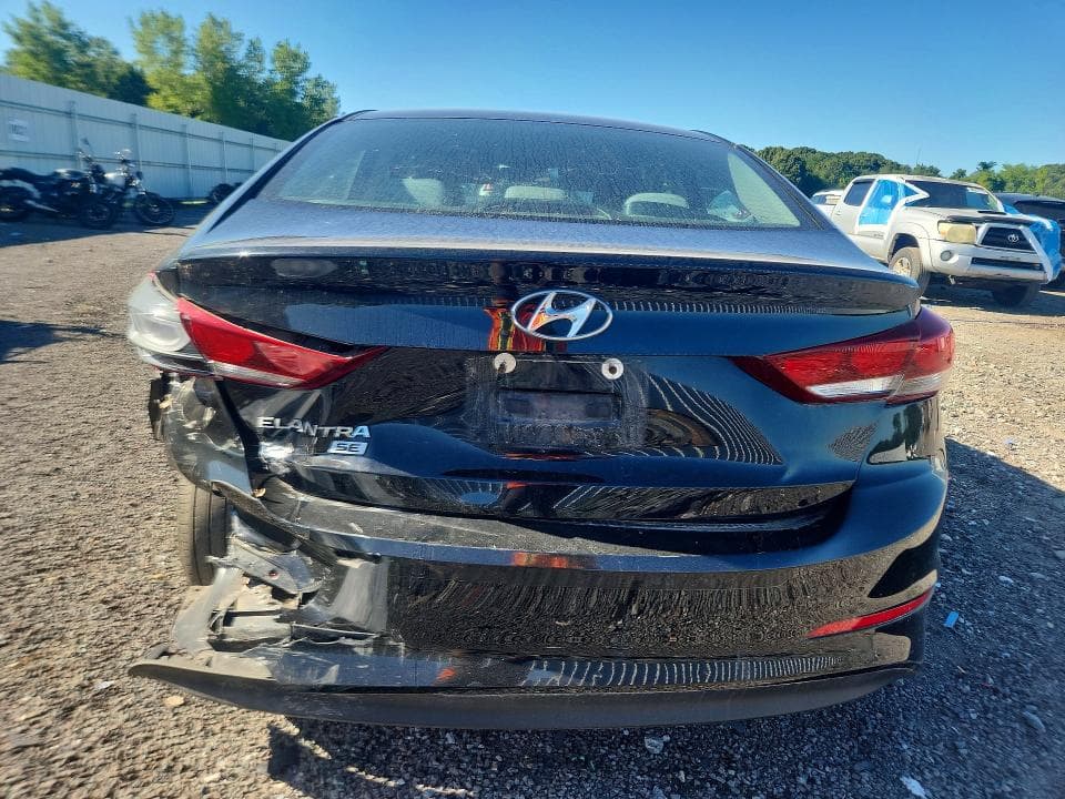 2018 HYUNDAI ELANTRA SE 6