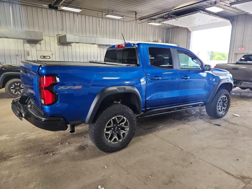 2023 CHEVROLET COLORADO ZR2 3