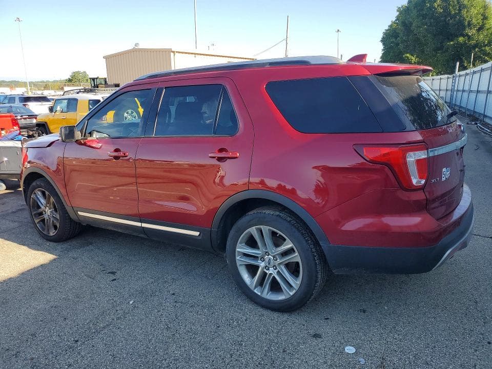 2017 FORD EXPLORER XLT 2
