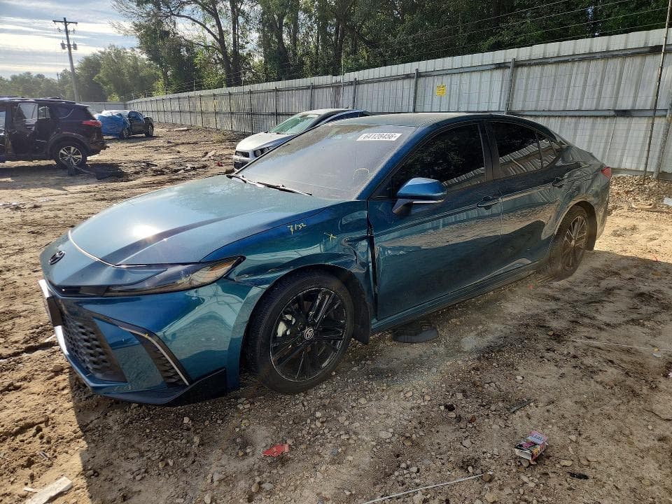 2025 TOYOTA CAMRY SE - 1