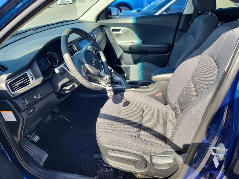 2018 KIA NIRO LX 7