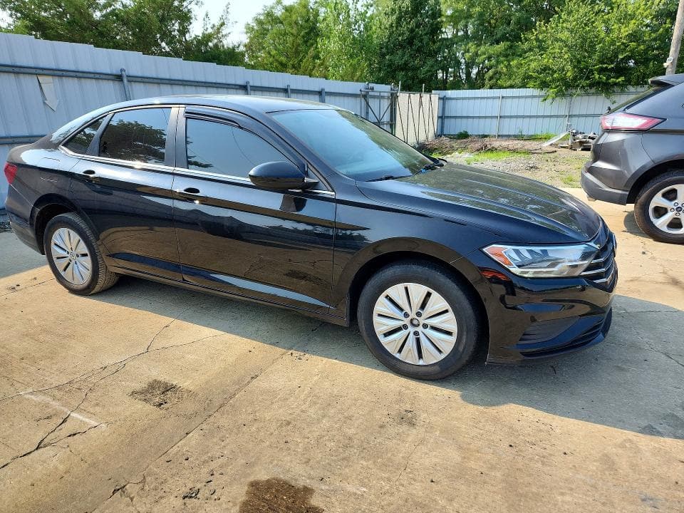 2019 VOLKSWAGEN JETTA S 4