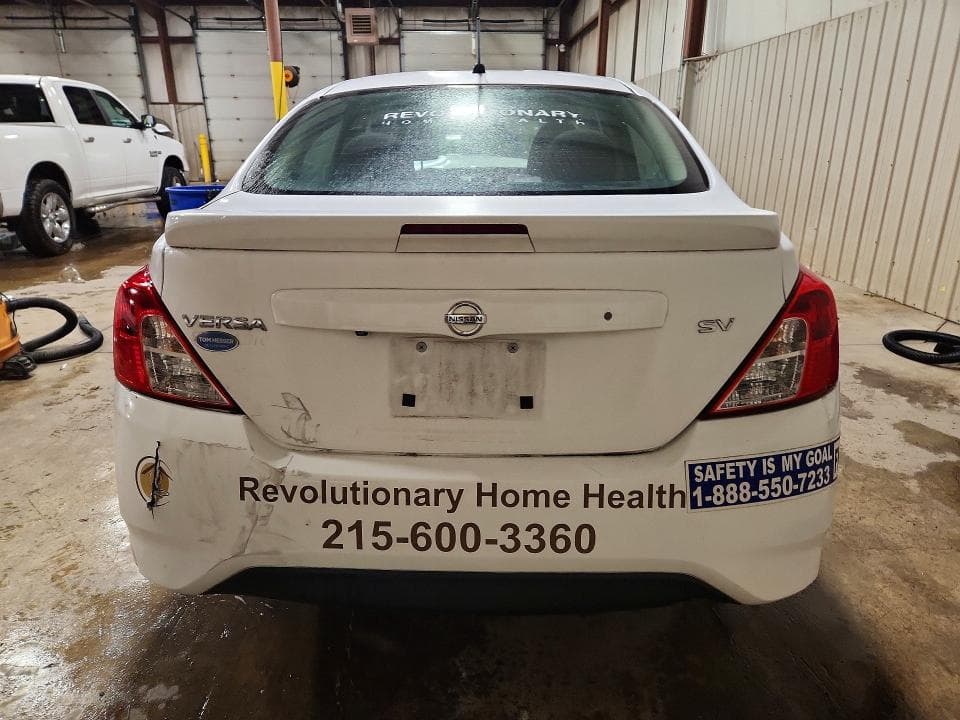 2019 NISSAN VERSA SV 6