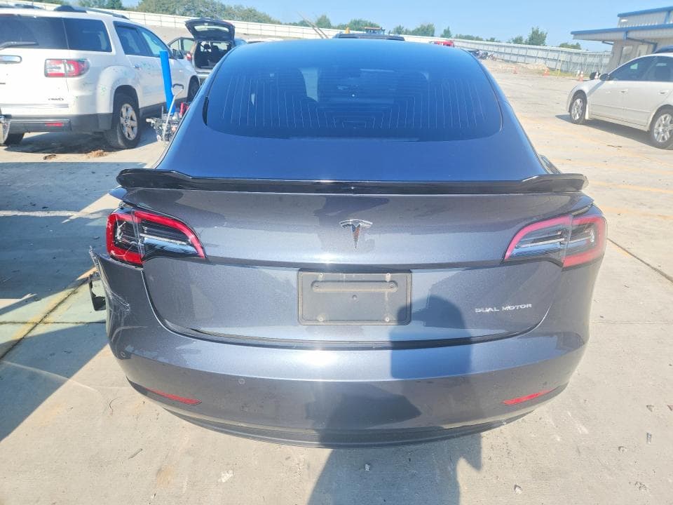 2019 TESLA MODEL 3 6