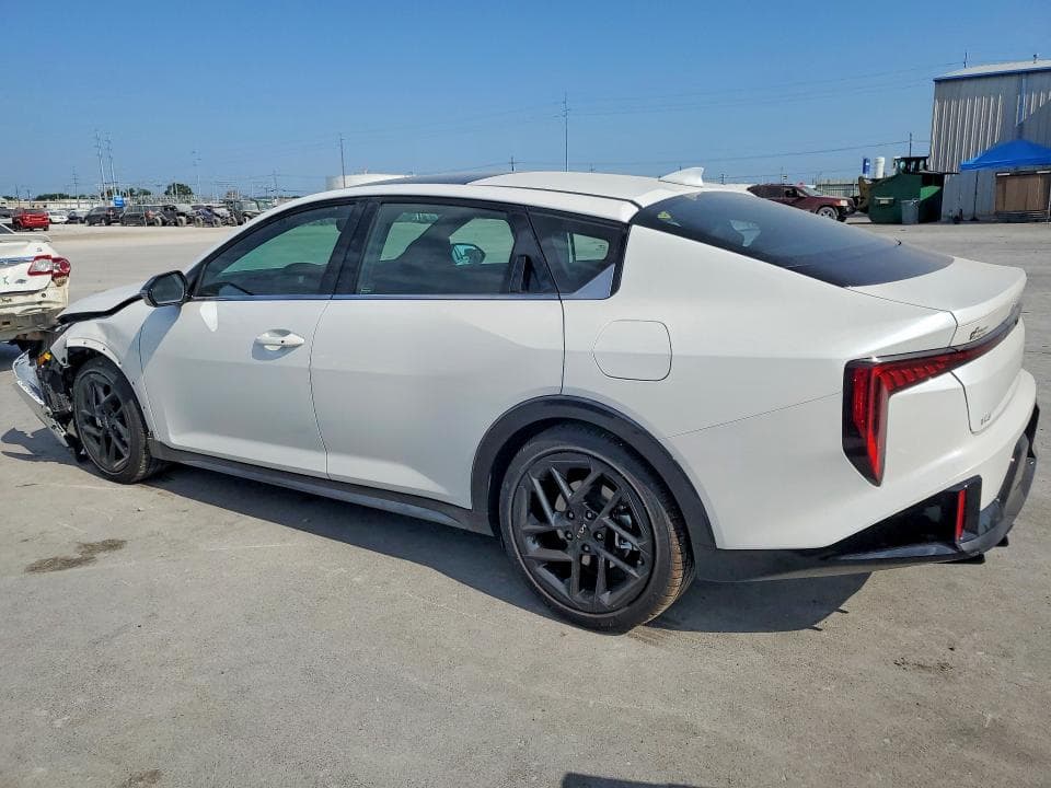 2026 KIA K4 GT-LINE TURBO 2