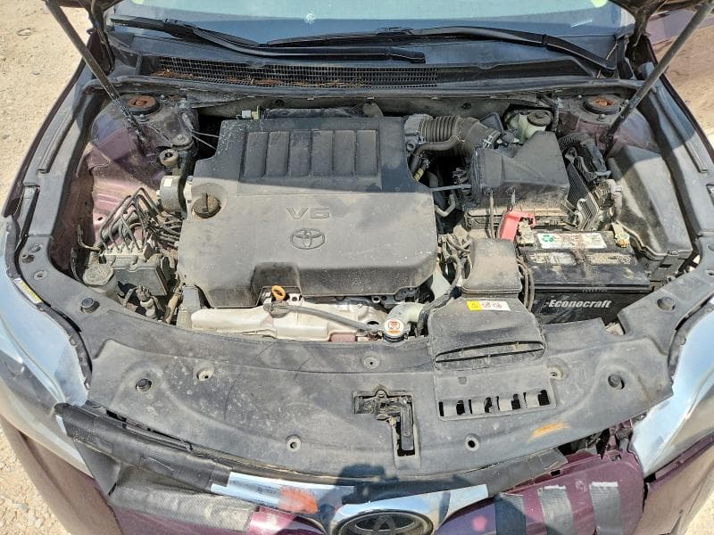 2018 TOYOTA AVALON LIMITED 11