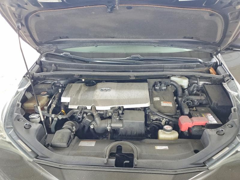 2018 TOYOTA PRIUS TWO 11