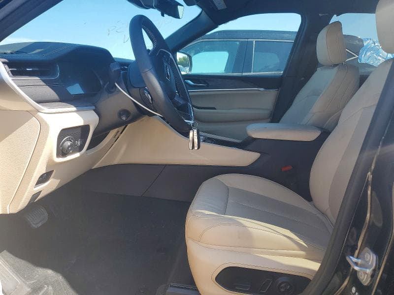 2025 JEEP GRAND CHEROKEE LIMITED 7