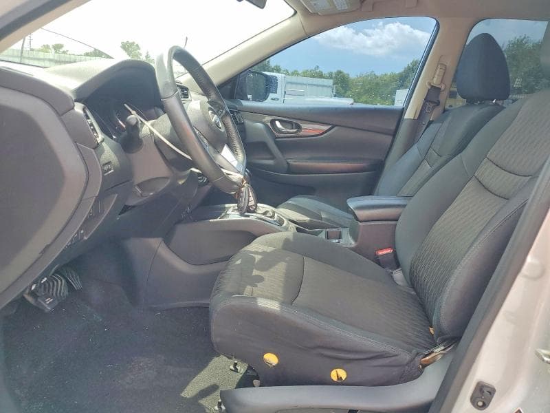 2017 NISSAN ROGUE SV 7