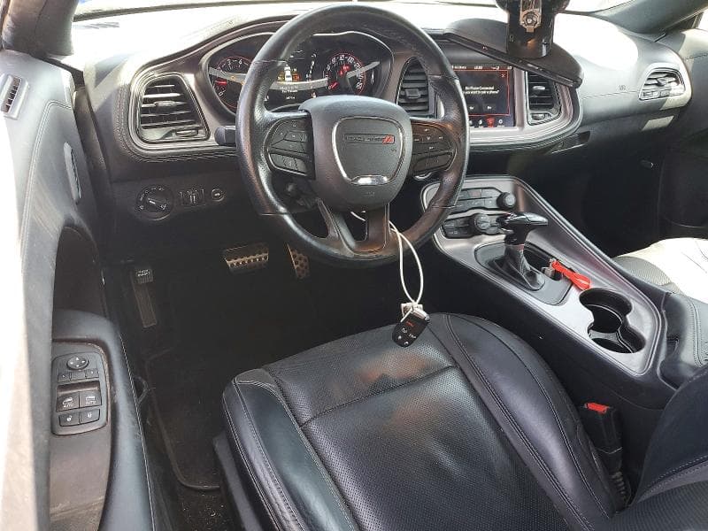 2023 DODGE CHALLENGER SXT 8