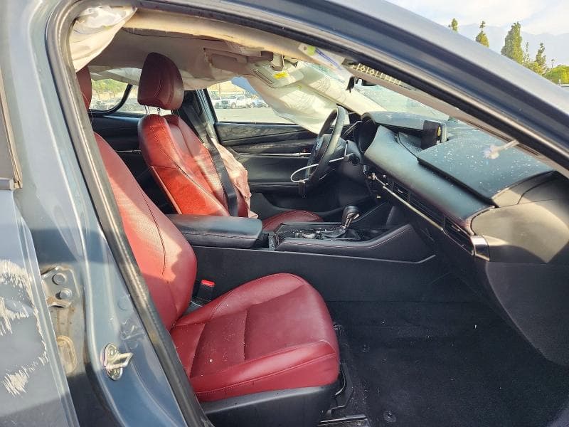 2023 MAZDA 3 PREFERRED 7
