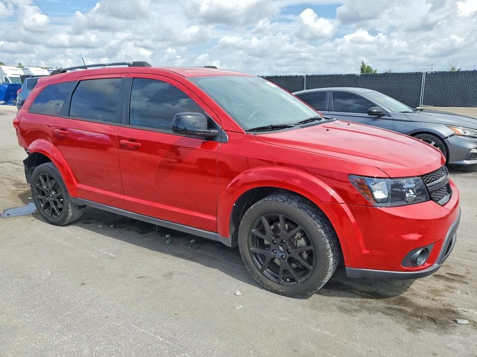2019 DODGE JOURNEY SE 4