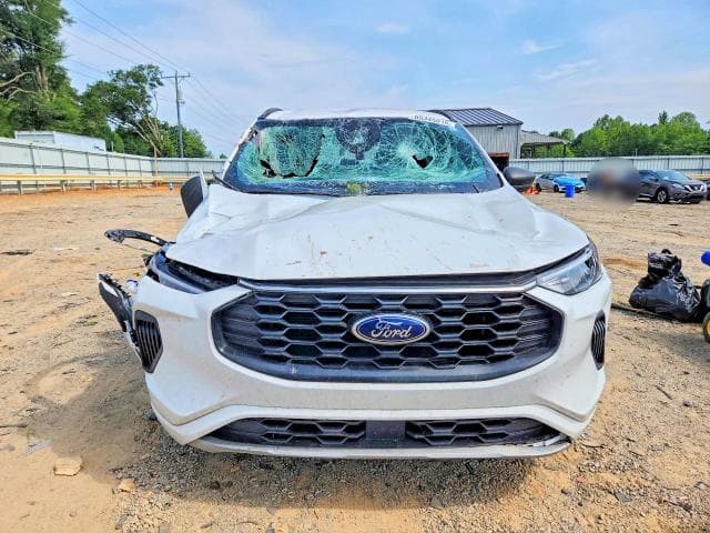 2023 FORD ESCAPE ST LINE 5